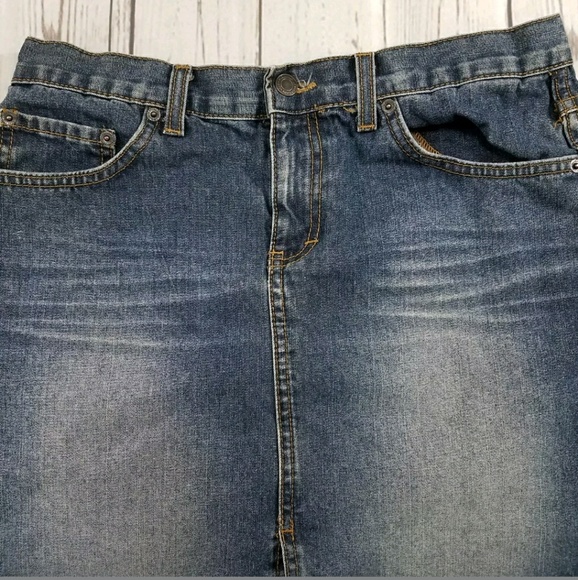 American Eagle Outfitters Denim Jean Skirt Size 6 - Picture 4 of 8